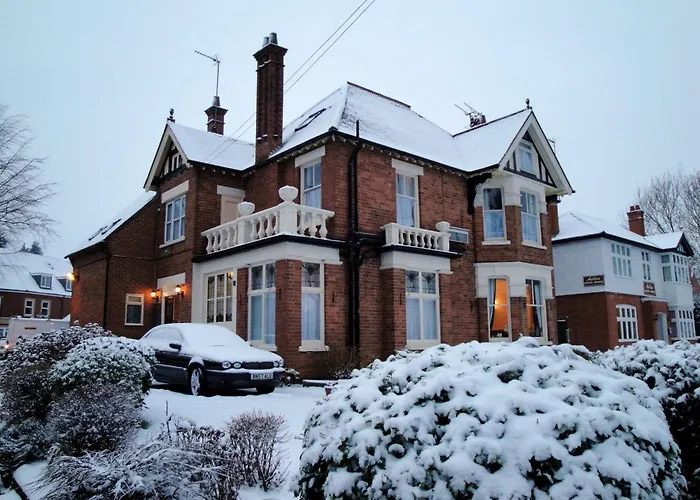 Fairlawns Guest House