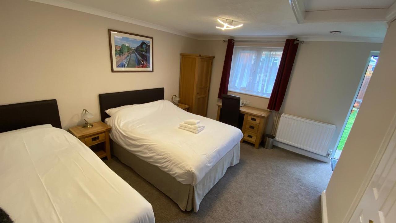 Fairlawns Guest house