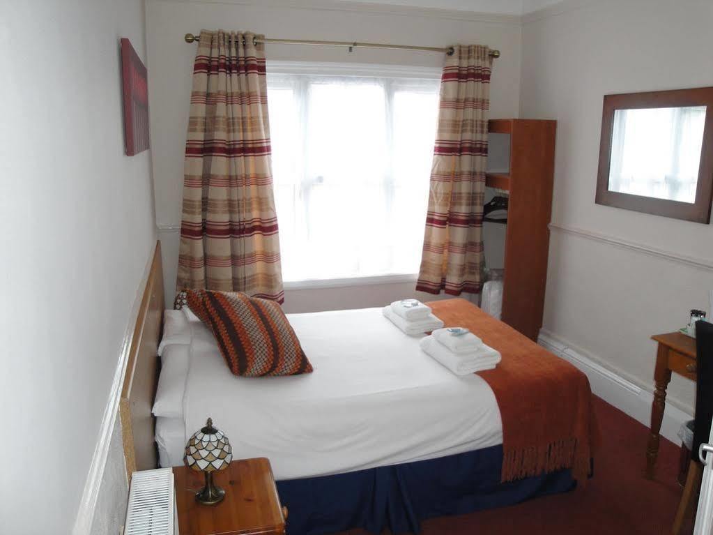 Fairlawns Guest house Banbury